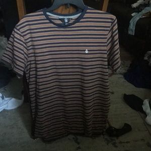 Volcom shirt
